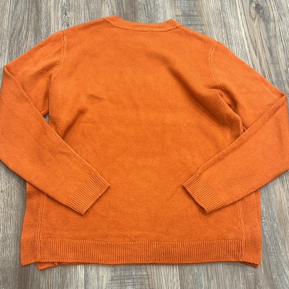 Soft Crew Neck Sweater - Picture 6 of 6